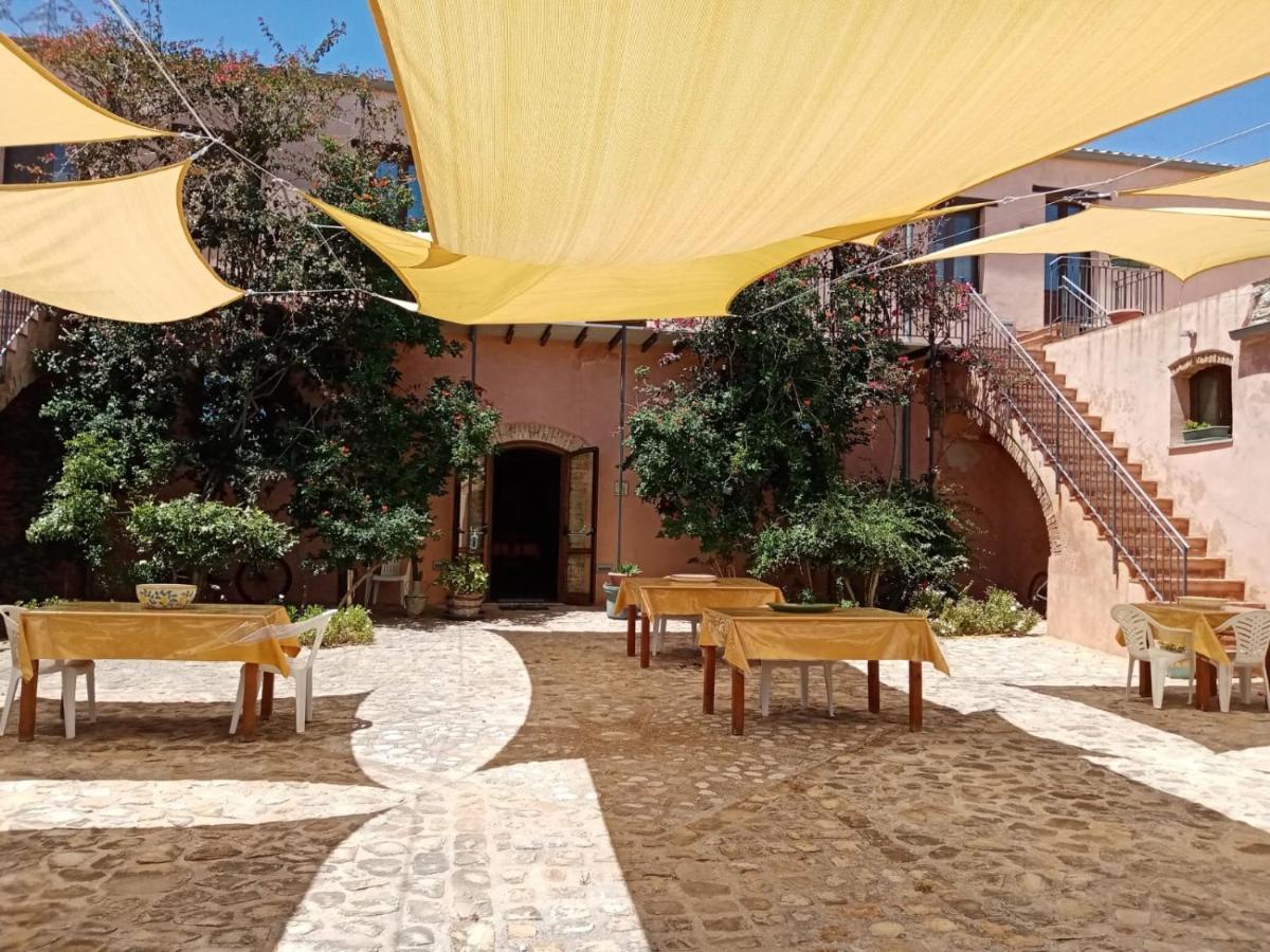 Agriturismo Case Tabarani Collesano Ngoại thất bức ảnh