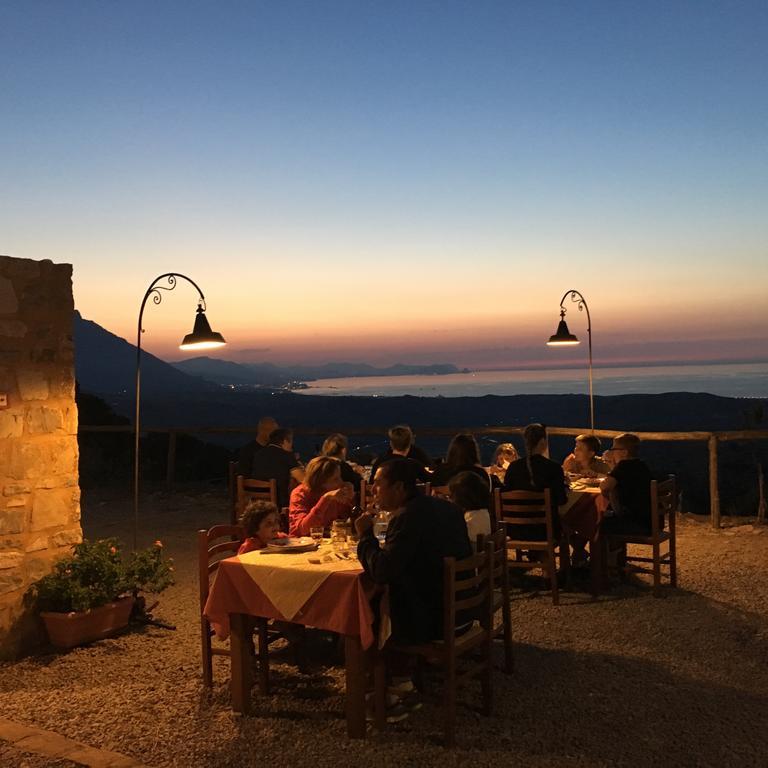 Agriturismo Case Tabarani Collesano Ngoại thất bức ảnh