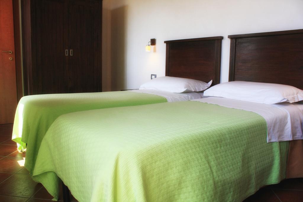 Agriturismo Case Tabarani Collesano Ngoại thất bức ảnh