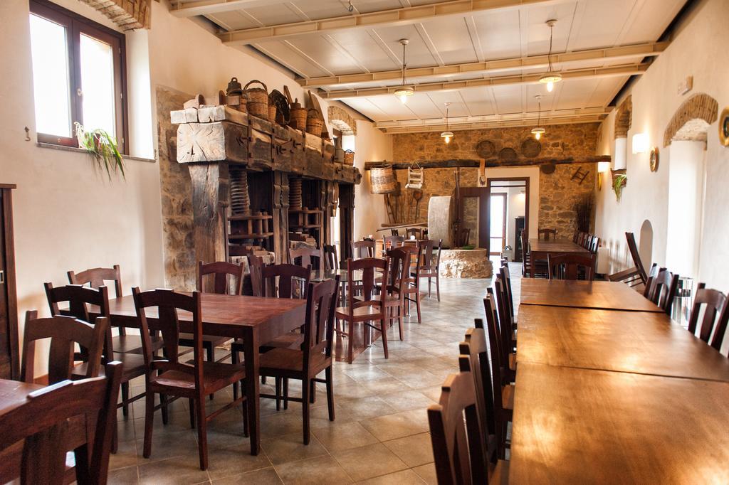 Agriturismo Case Tabarani Collesano Ngoại thất bức ảnh