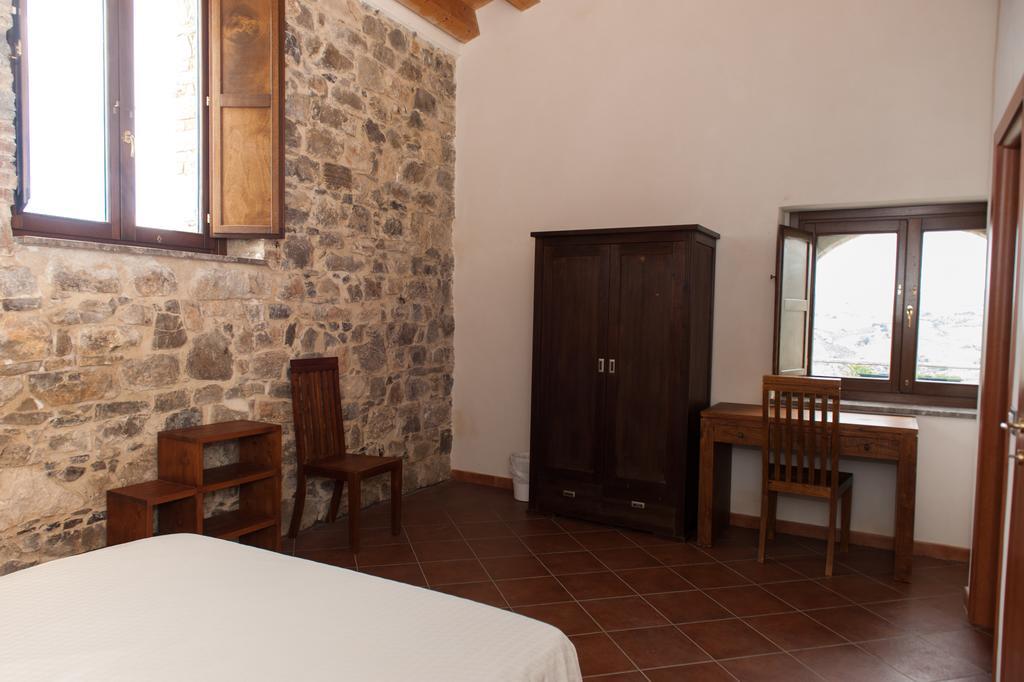 Agriturismo Case Tabarani Collesano Ngoại thất bức ảnh