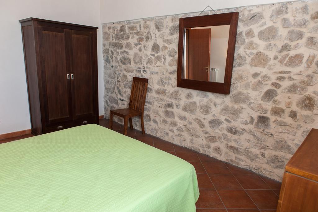 Agriturismo Case Tabarani Collesano Ngoại thất bức ảnh