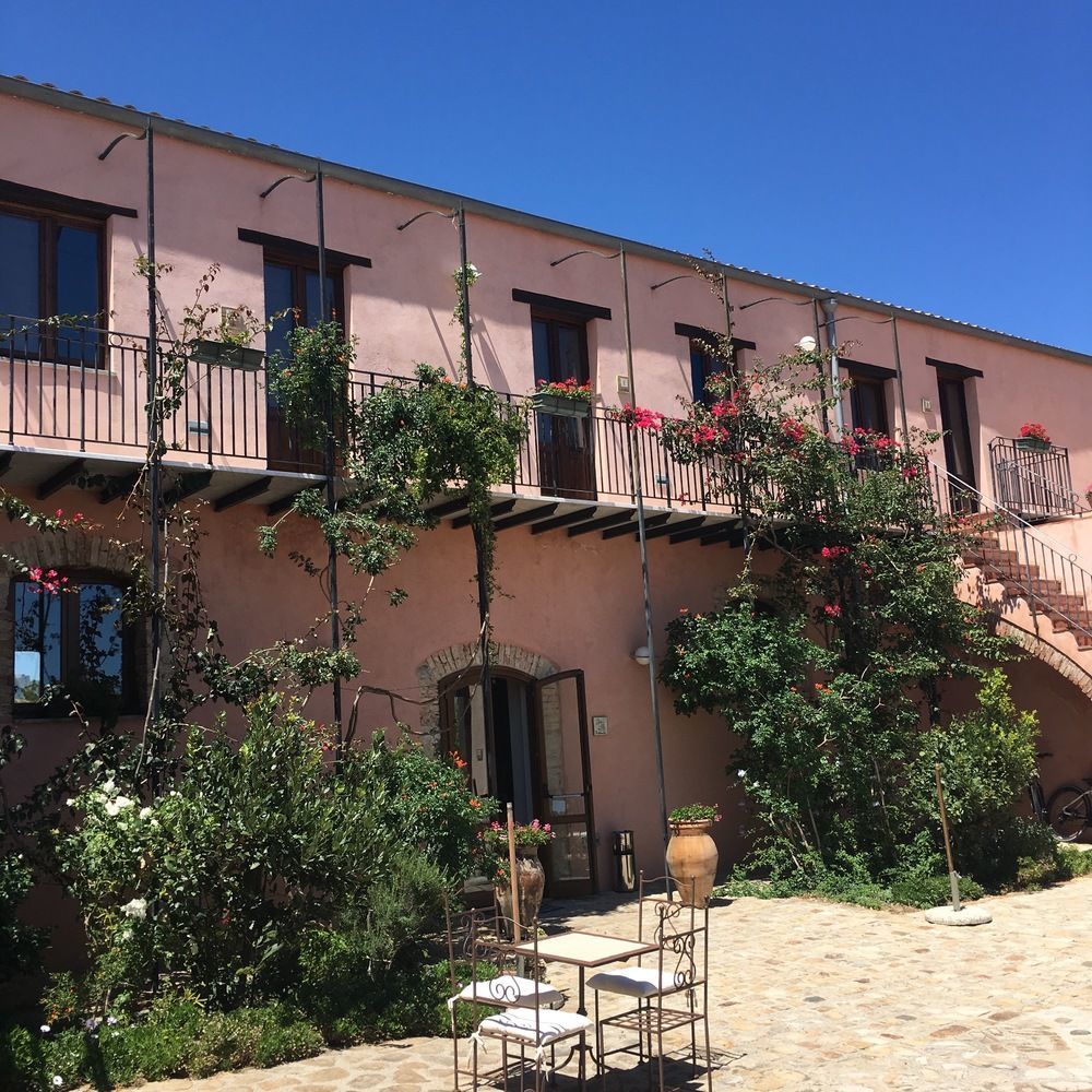 Agriturismo Case Tabarani Collesano Ngoại thất bức ảnh