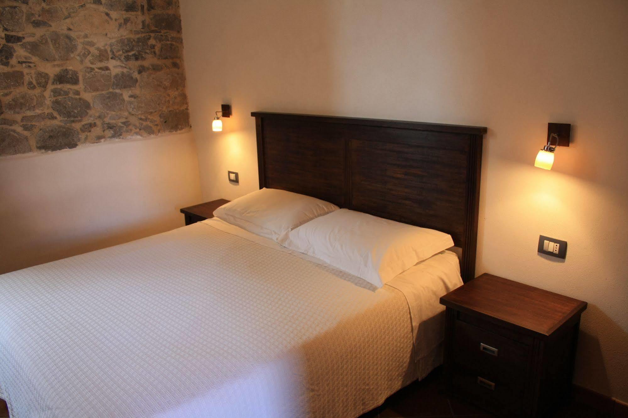 Agriturismo Case Tabarani Collesano Ngoại thất bức ảnh